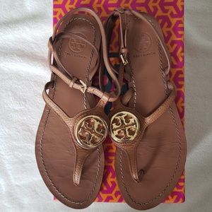 Authentic Tory Burch Leticia Flat Thong